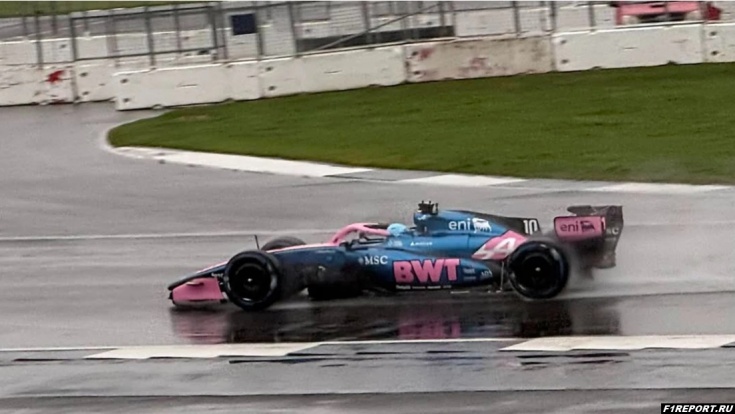 komanda-alpine-podelilas-video-pervogo-kruga-a526