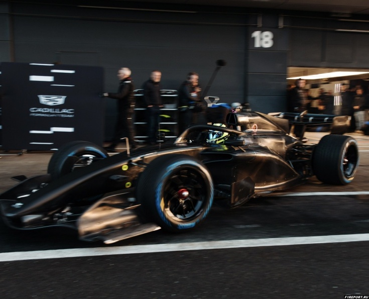 ������ �������: ������� Cadillac �������� ���������� ����� ������ � ������� � �������������