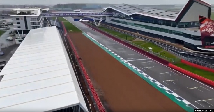 ������ �������: ��������� ����� � ������� Mercedes W17 � �������������