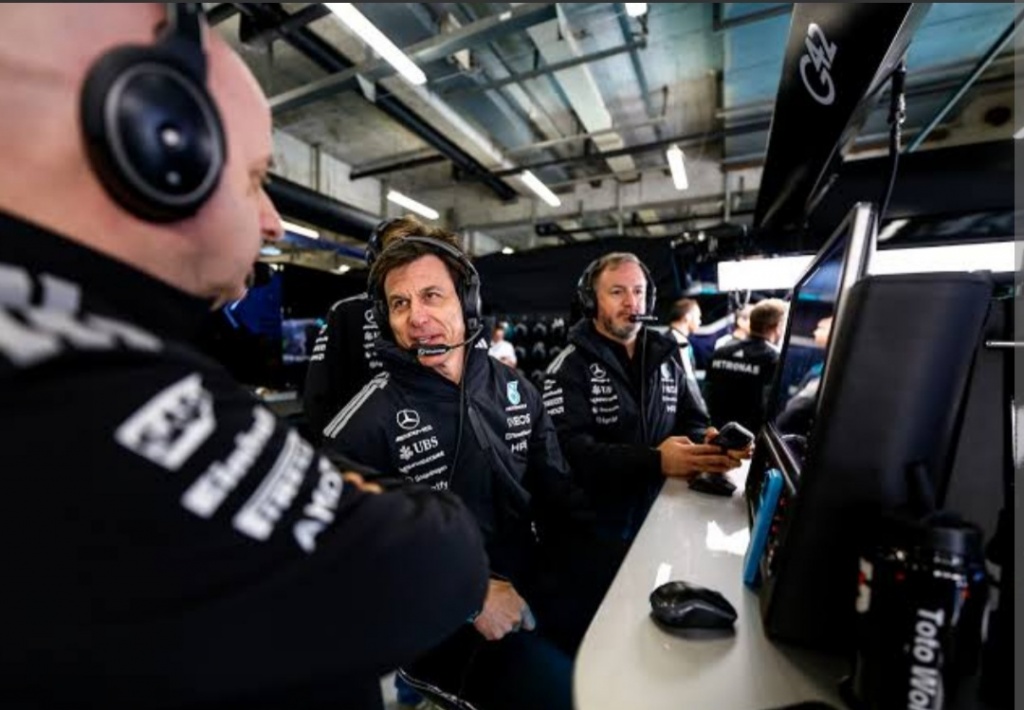 ������ �������: ����� Mercedes �� �������, ��� � ���� ������ ��������� ����� ���������� �� �����