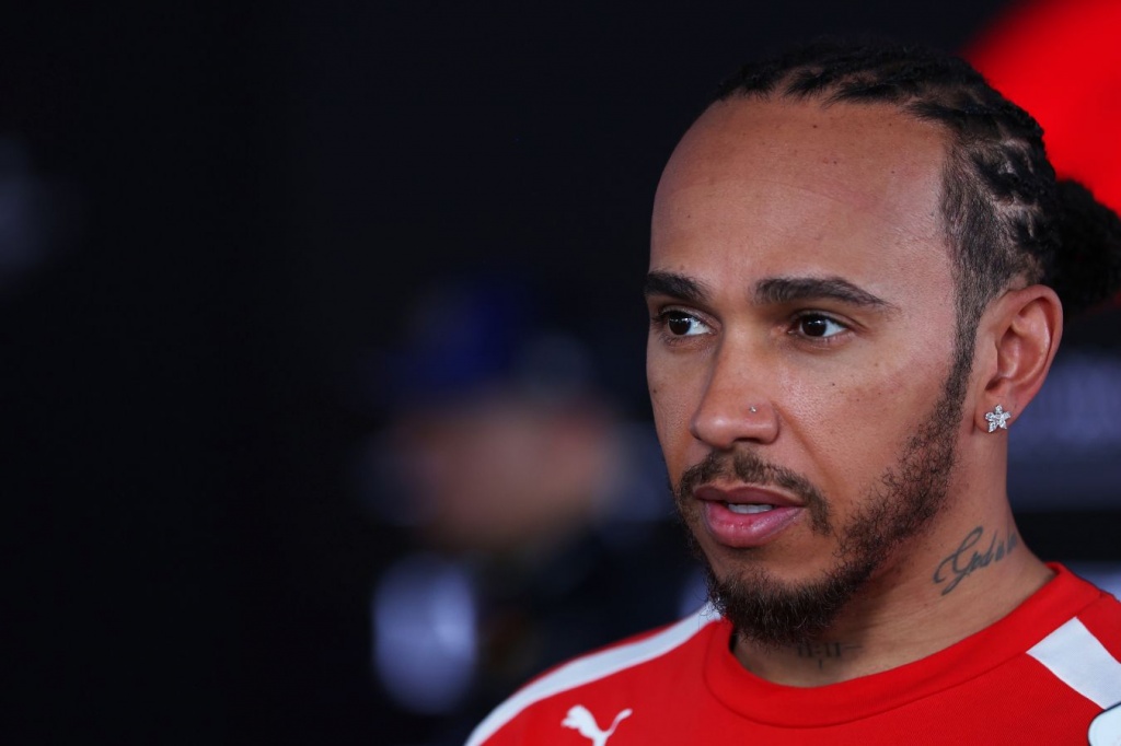 hemilton-o-reglamente-2026-goda:-�on-ne-stranniy-on-prosto-drugoy�