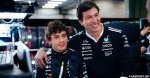 Превью новости: Сотрудник Mercedes рассказал про голосование, которое устроил Вольфф на фоне ухода Хэмилтона
