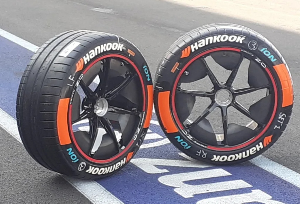 ������ �������: ��� ������ Pirelli � �������-1?