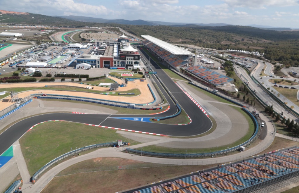 zabavnie-video-o-gran-pri-turtsii-nabirayut-populyarnost-v-seti