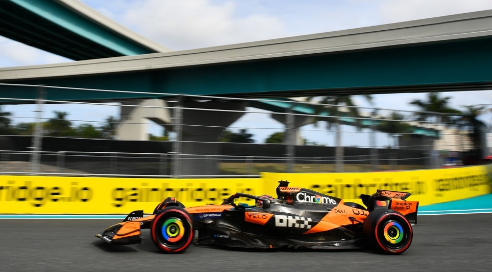 v-mayami-komanda-mclaren-predstavit-bolshoy-kompleks-obnovleniy