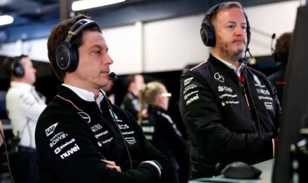 toto-volff:-seychas-tolko-odna-komanda-nugdaetsya-v-pomoshchi-s-motorom