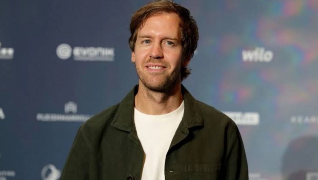 fettel-poddergal-pilotov-nedovolnih-tekushchim-reglamentom