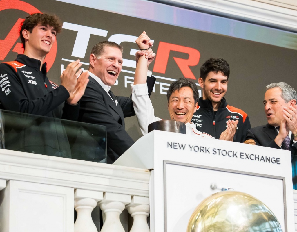 komanda-haas-pobivala-na-birge-v-nyu-yorke