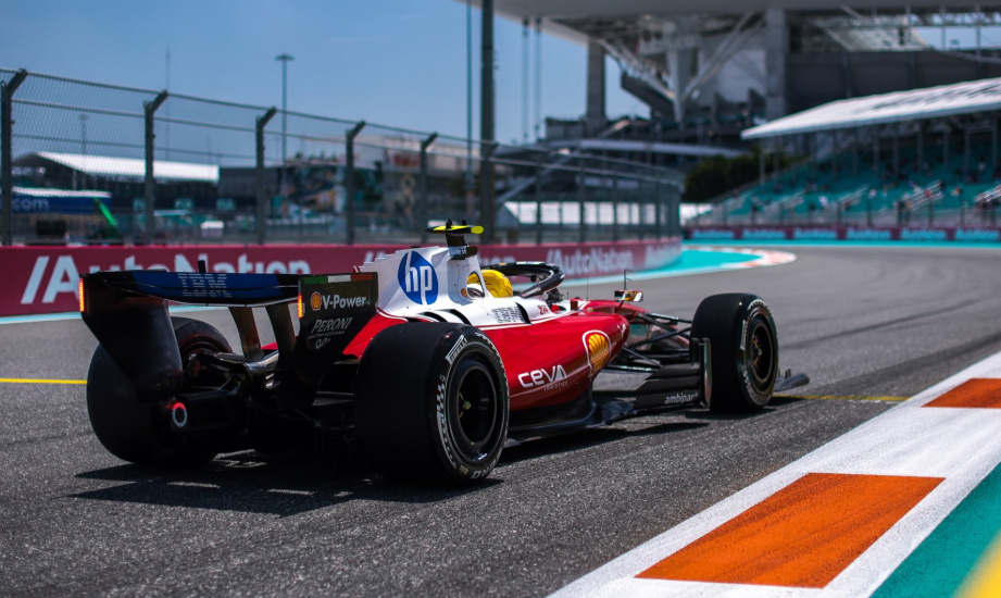 fia-zvzgznzlio-zpzbziikzliozsioi�-zyzezl-zdzgzezszdzizs-ferrari-im-2027-zzzgzyzb