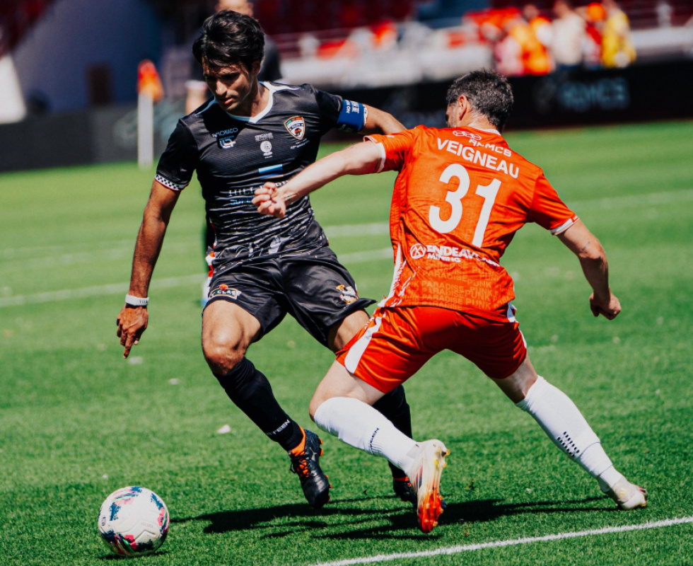piloty-f1-proigrali-v-blagotvoritelnom-futbolnom-matche
