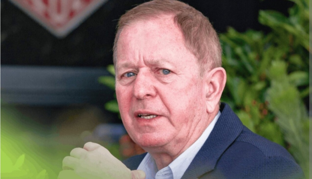 martin-brandl-ne-somnevayus-chto-sharl-obshchalsya-s-drugimi-komandami