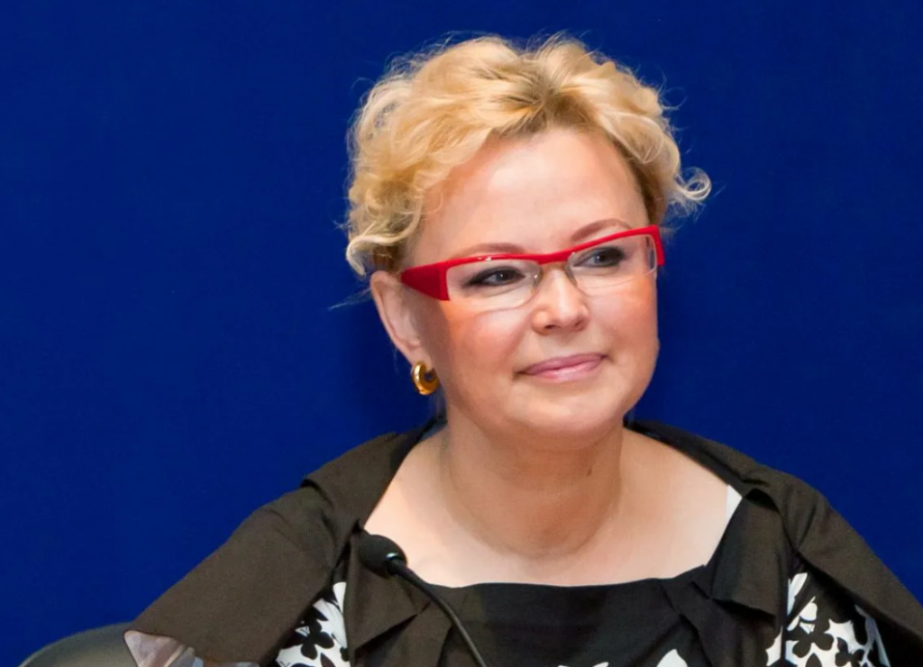 oksana-kosachenko-prokommentirovala-resheniya-fia-snyat-vse-ogranicheniya-s-rossiyskih-pilotov