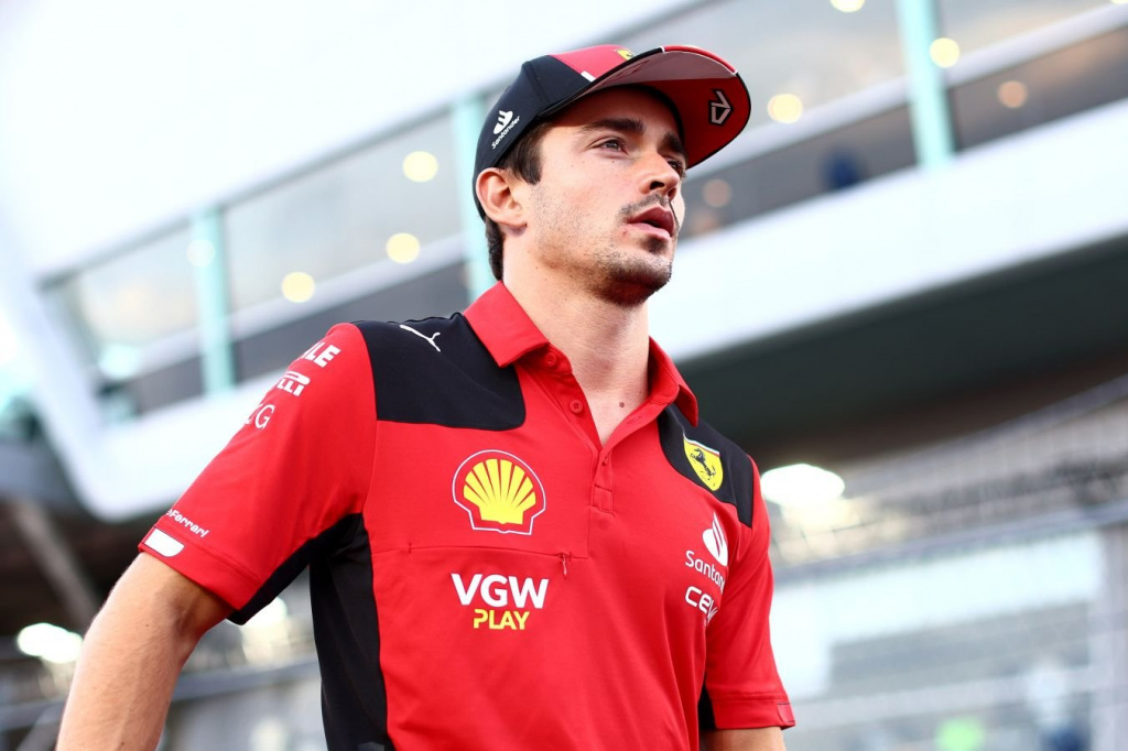 lekler-prokommentiroval-reshenie-ferrari-zazvat-ego-na-pit-stop-v-gonke-gran-pri-niderlandov