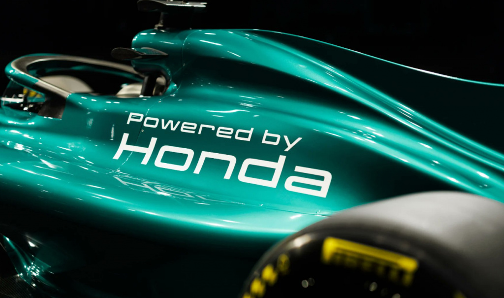 v-honda-prinyali-reshenie-smenit-rukovoditelya